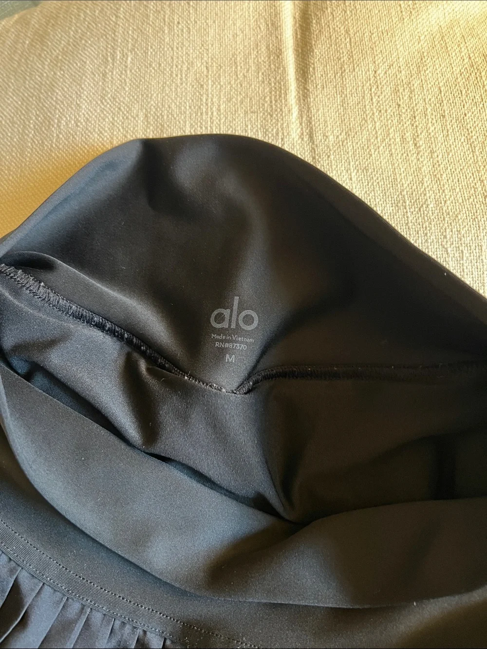 ALO Yoga line mini